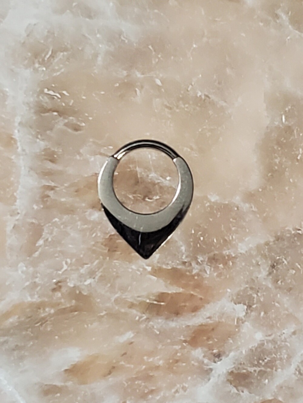 Ask & Embla Clicker - Penelope Planchette
